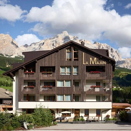Hotel La Majun Ла Виля Екстериор снимка