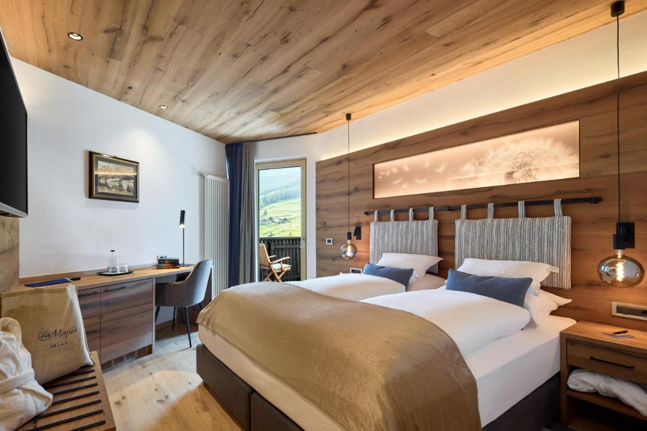 Hotel La Majun Ла Виля Екстериор снимка
